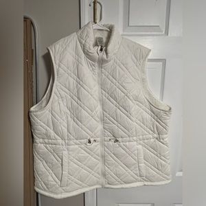 White puffer vest